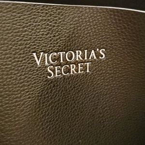 VICTORIA'S SECRET TOTE BAG w/tassel
